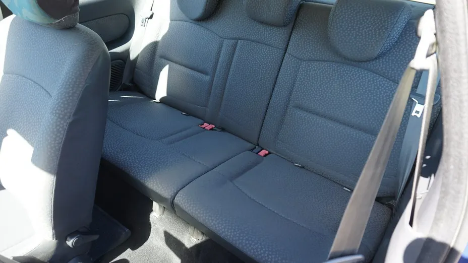 RENAULT Clio -