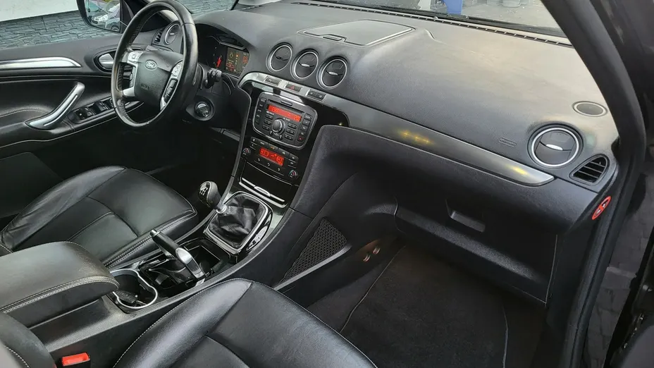 FORD S-MAX -