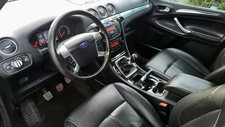 FORD S-MAX -