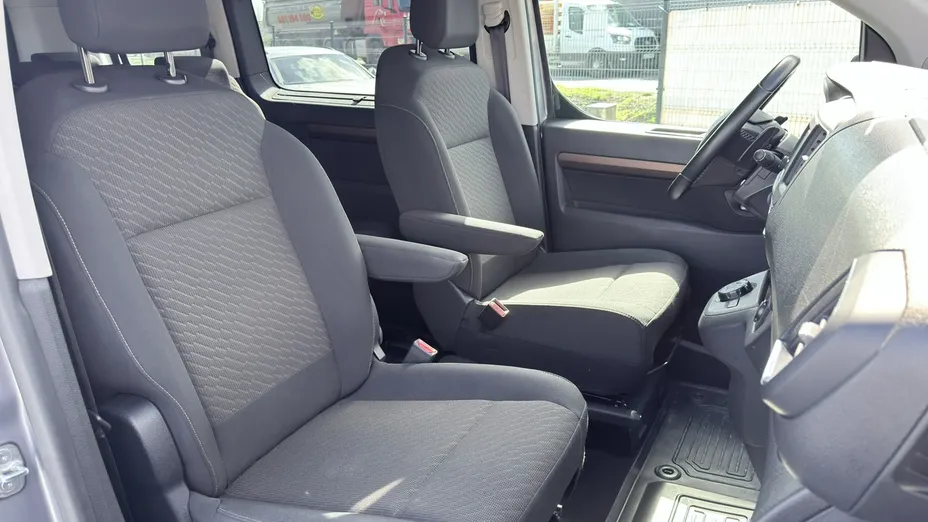 TOYOTA Proace Verso -