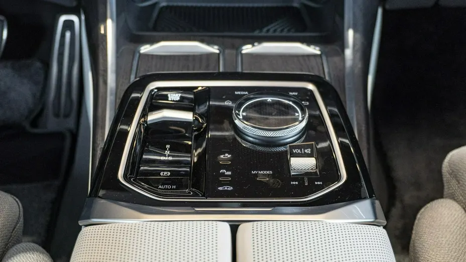 BMW Seria 7 -
