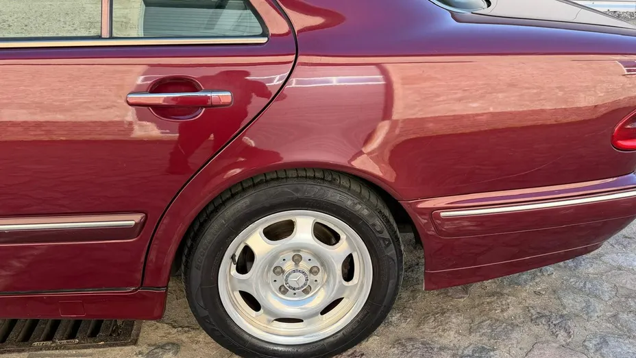 MERCEDES-BENZ E Klasa -