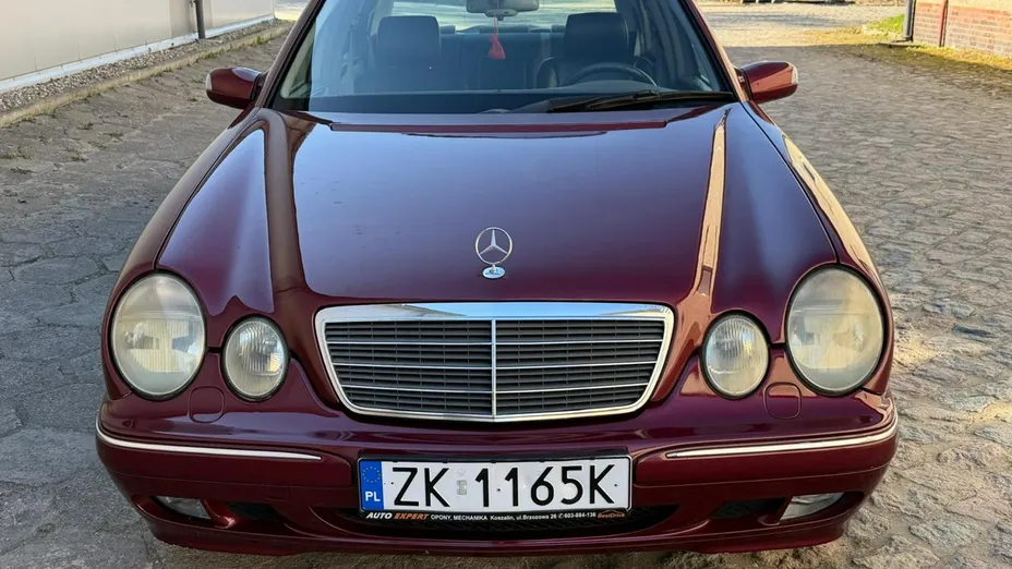 MERCEDES-BENZ E Klasa -
