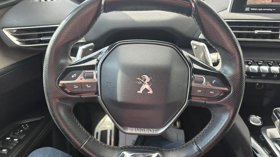 PEUGEOT 3008 -