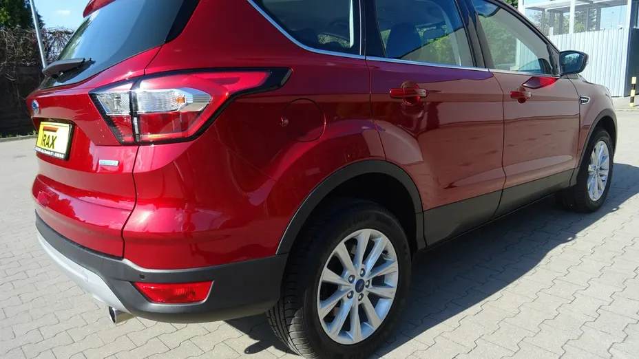 FORD Kuga -
