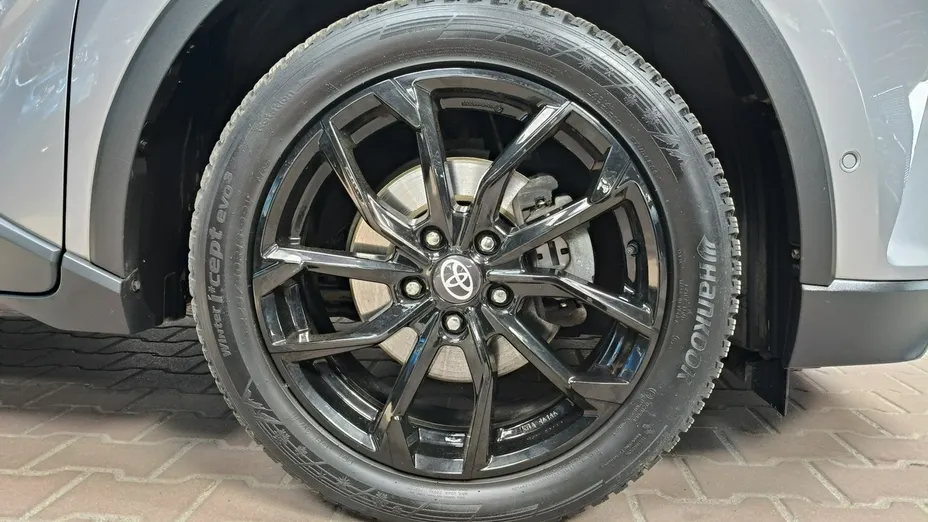 TOYOTA C-HR -