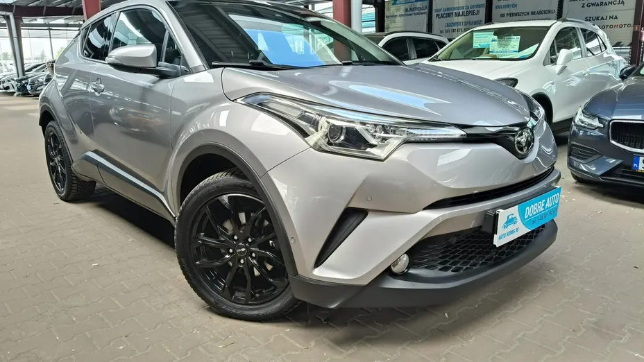 TOYOTA C-HR -