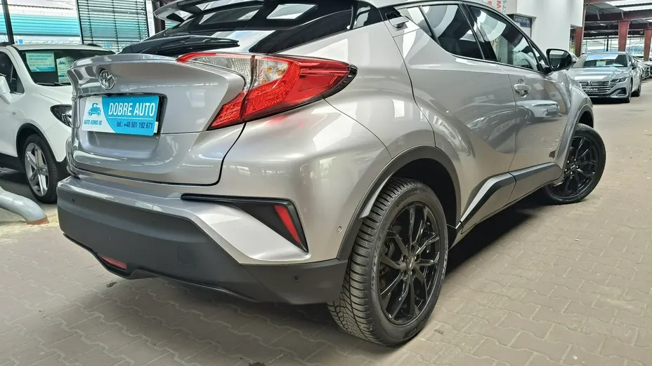 TOYOTA C-HR -