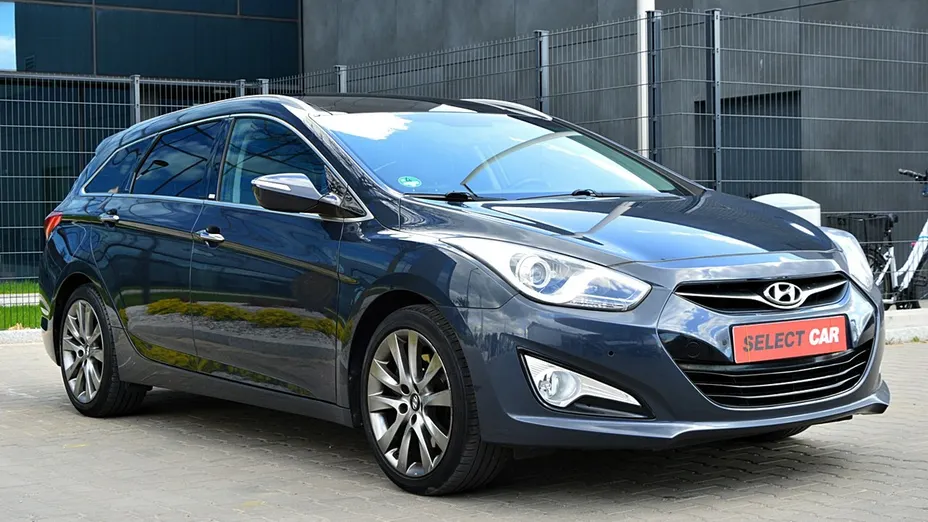 HYUNDAI i40 -