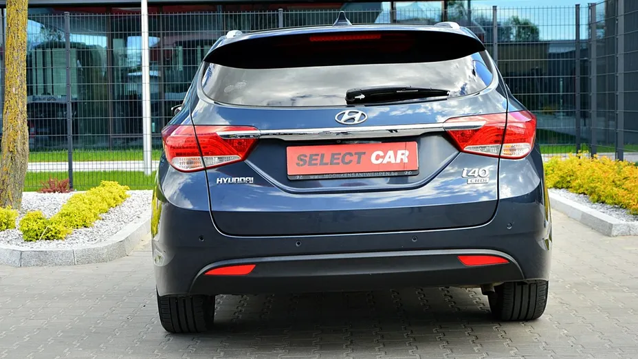 HYUNDAI i40 -