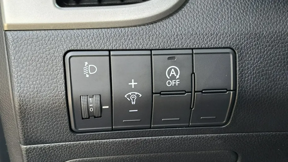HYUNDAI i30 -