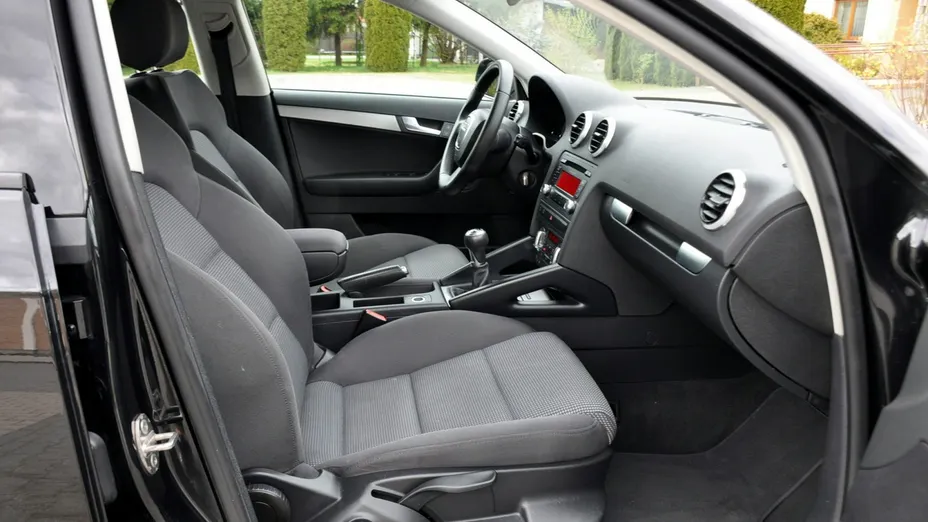 AUDI A3 -