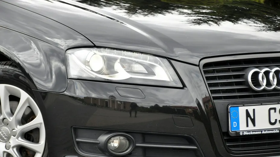 AUDI A3 -