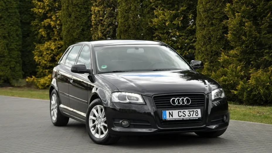 AUDI A3 -