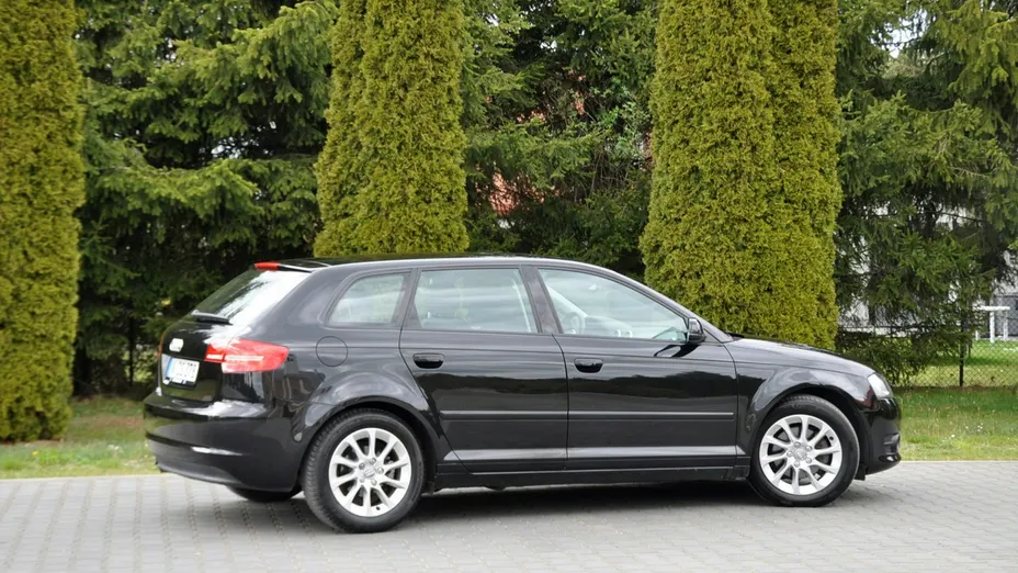 AUDI A3 -