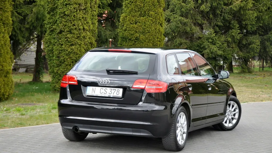 AUDI A3 -