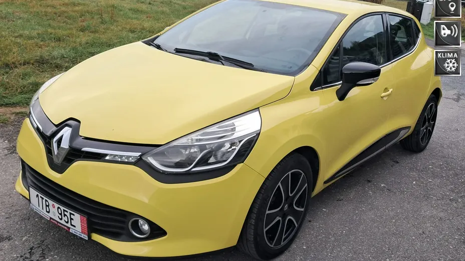RENAULT Clio -