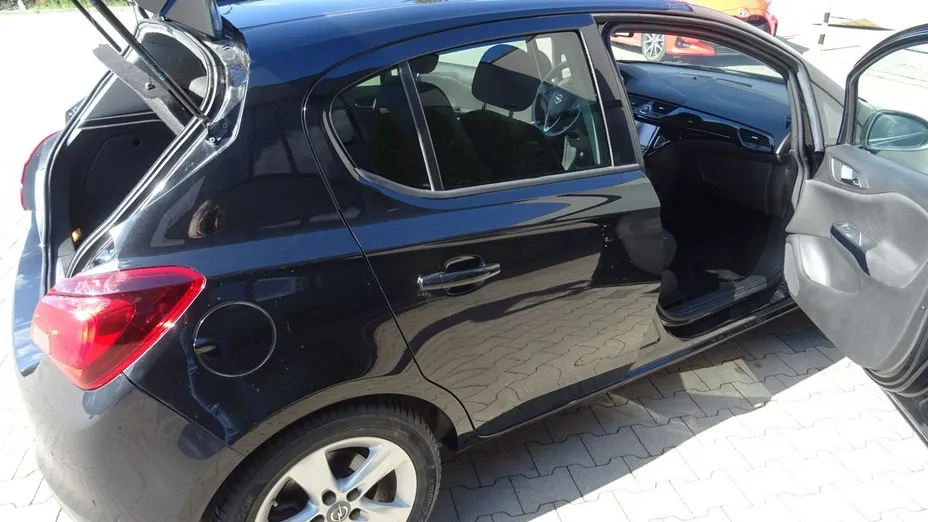 OPEL Corsa -