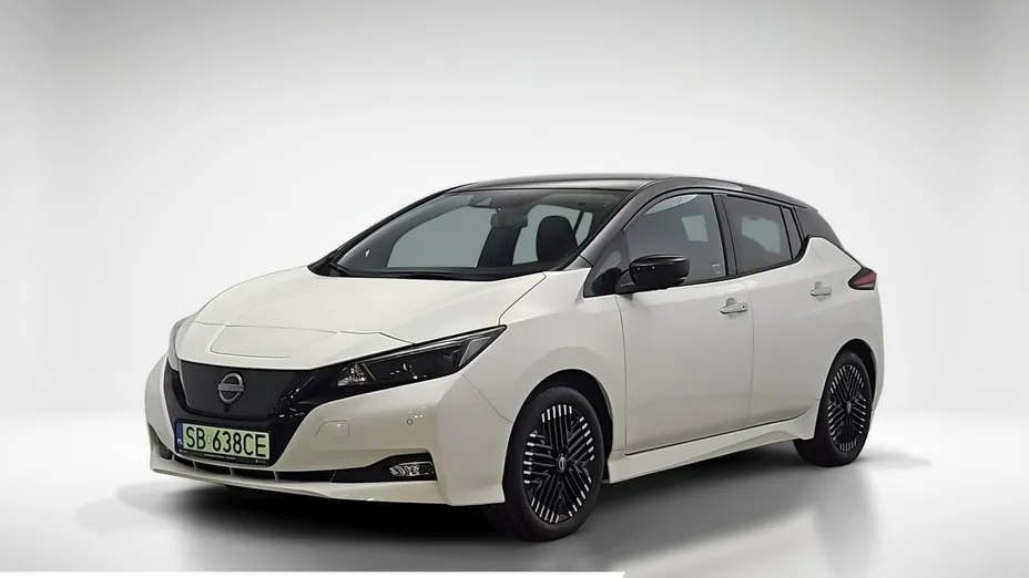 NISSAN Leaf -