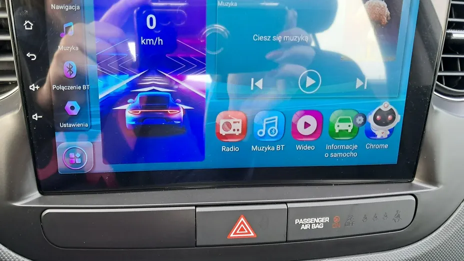 HYUNDAI i10 -