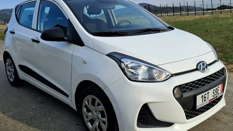 HYUNDAI i10 -