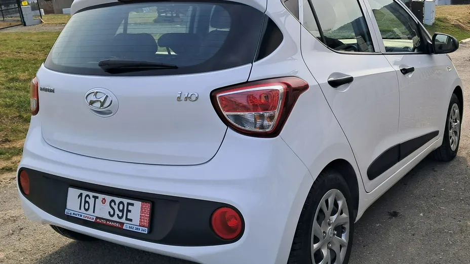 HYUNDAI i10 -