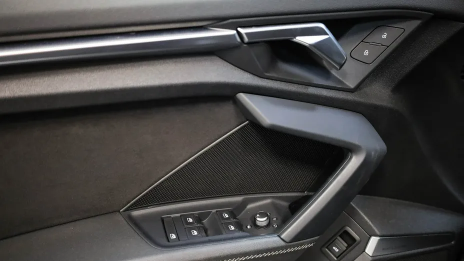 AUDI S3 Sportback -
