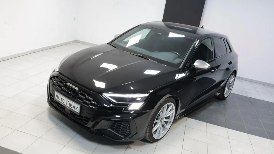 AUDI S3 Sportback -