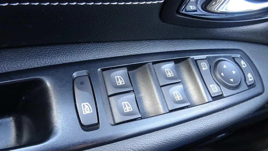 RENAULT Scenic -