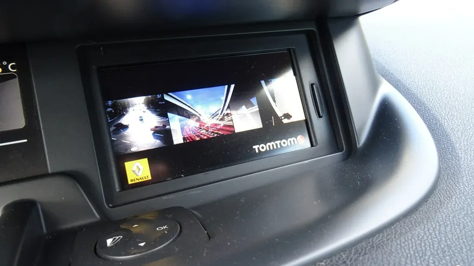 RENAULT Scenic -