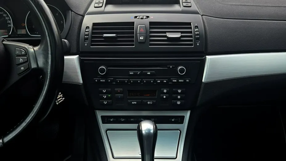 BMW X3 -