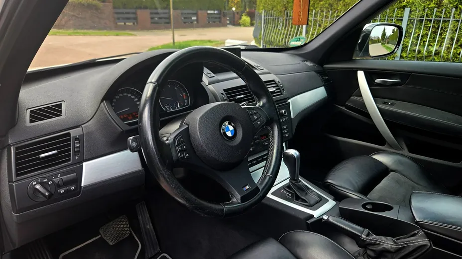 BMW X3 -