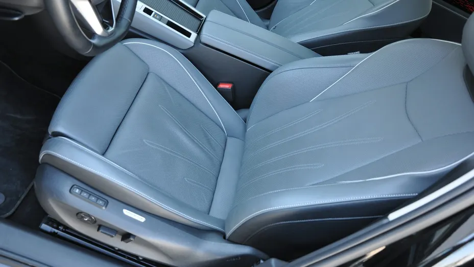 VOLKSWAGEN Passat -