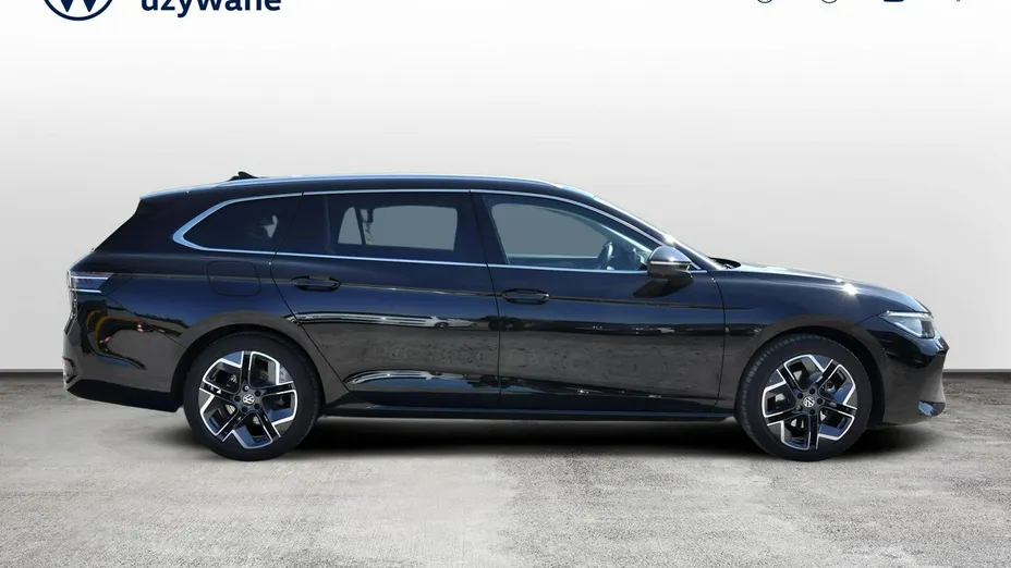 VOLKSWAGEN Passat -