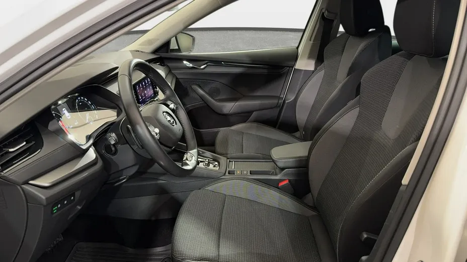 SKODA Octavia Octavia 1.5 TSI e-Tec Ambition DSG