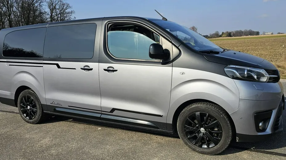 TOYOTA Proace -