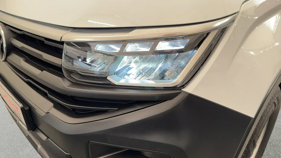 VOLKSWAGEN Amarok -