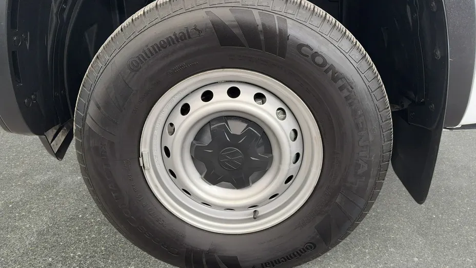 VOLKSWAGEN Amarok -