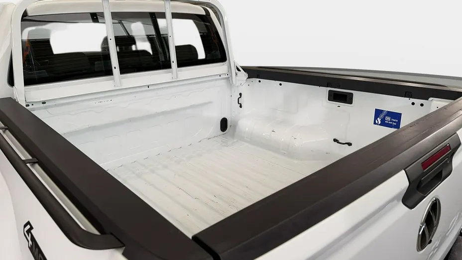 VOLKSWAGEN Amarok -