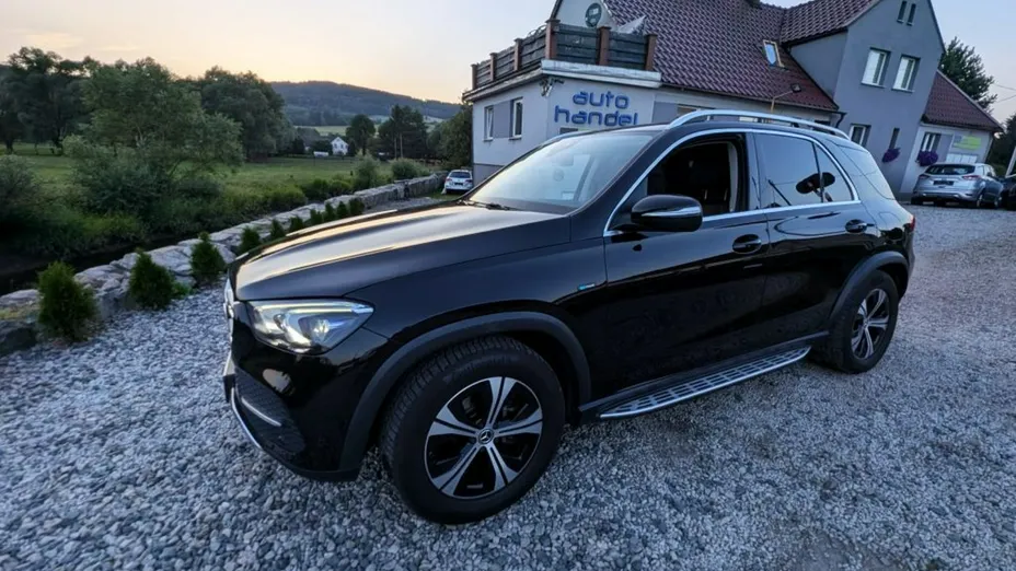 MERCEDES-BENZ GLE -