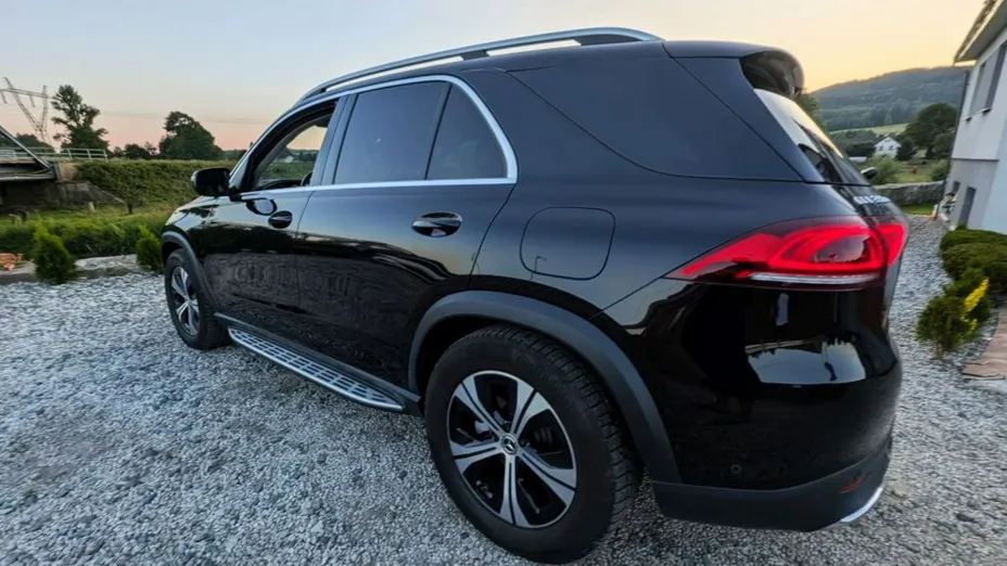 MERCEDES-BENZ GLE -