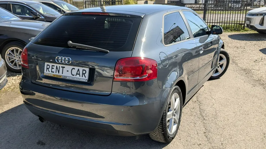 AUDI A3 -