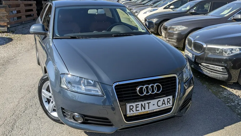AUDI A3 -