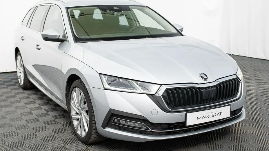 SKODA Octavia -