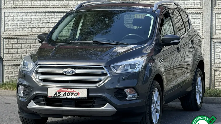 FORD Kuga -