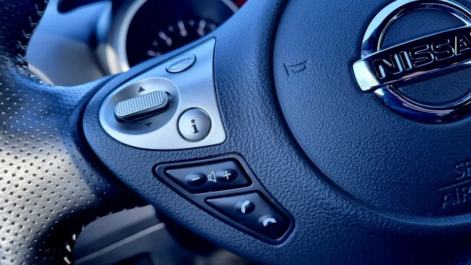 NISSAN Juke -