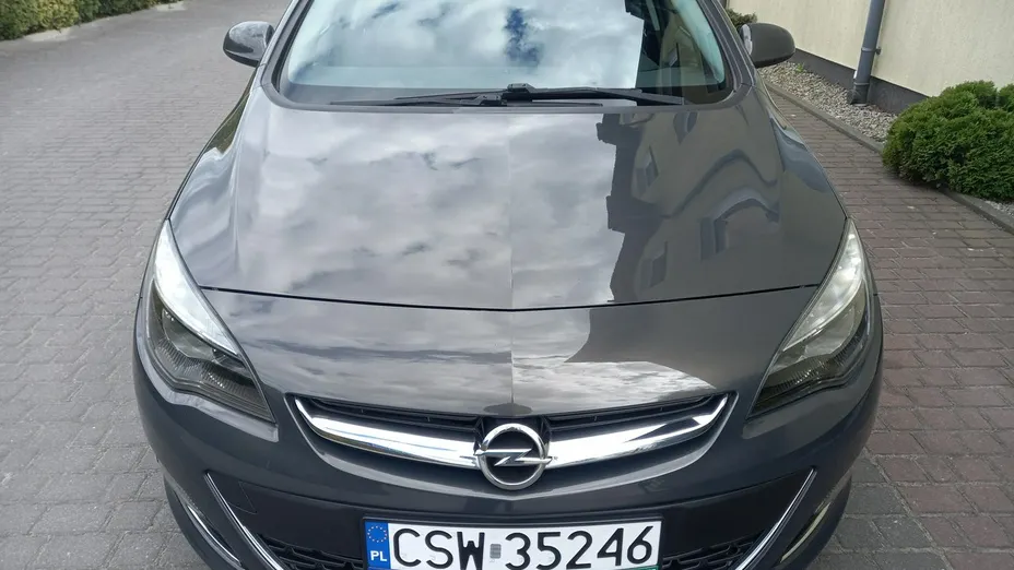 OPEL Astra -