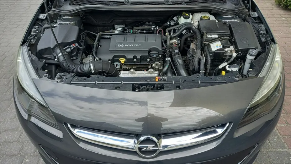 OPEL Astra -