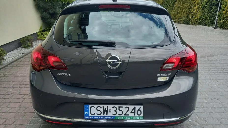 OPEL Astra -