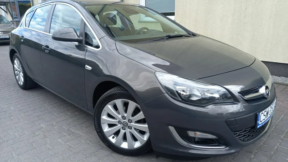 OPEL Astra -